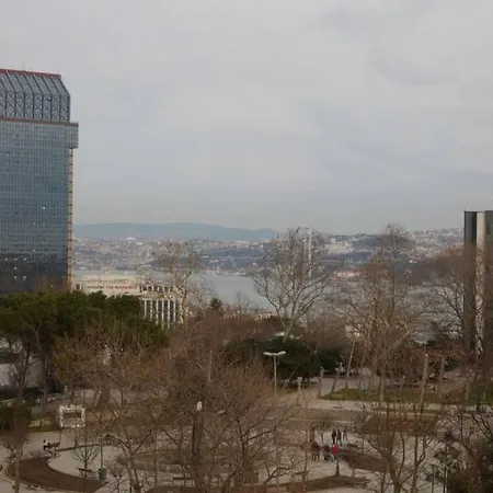 Taksim Square Apartment, Great View, Luxury Istanbul