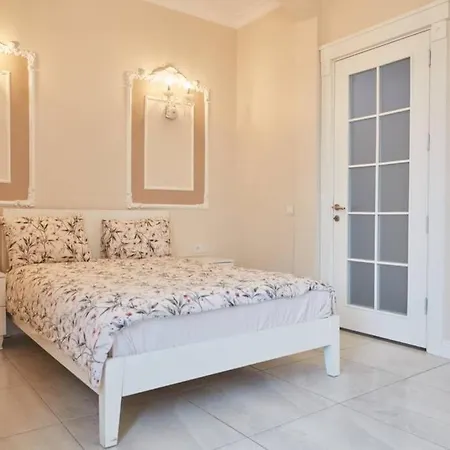 Apartment Taksim Square Apartment, Great View, Luxury
